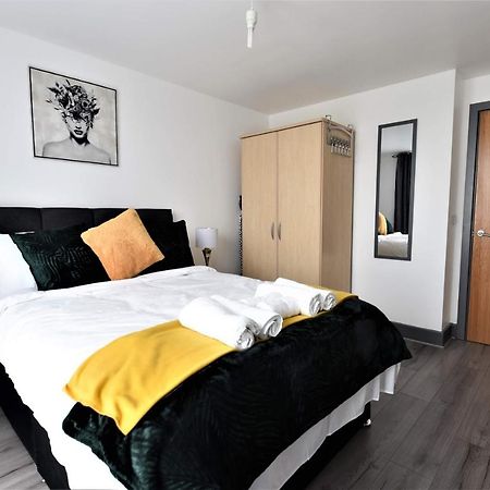 Stunning, 1-Bedroom Cosy Apartment In The Centre Of Бирмингем Экстерьер фото